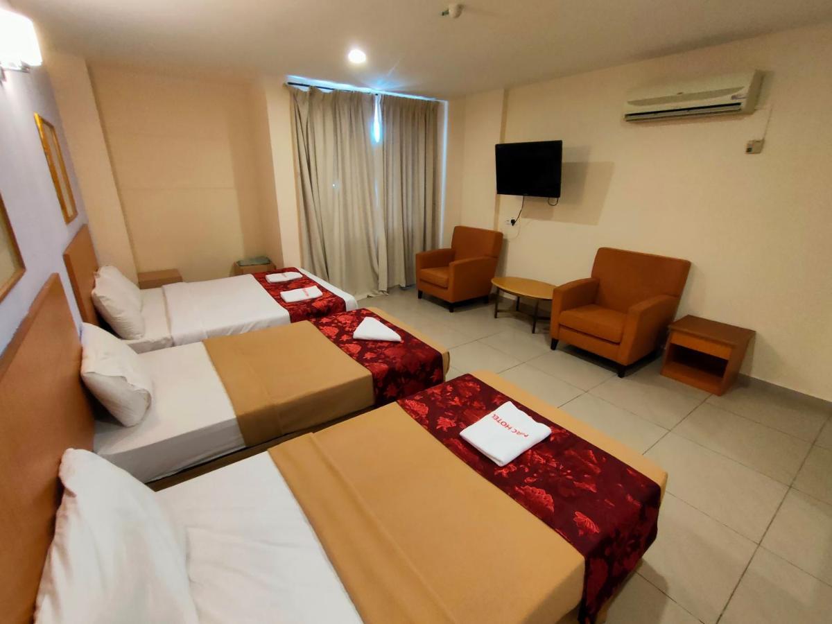 Mrc Hotel Melaka Raya Kültér fotó