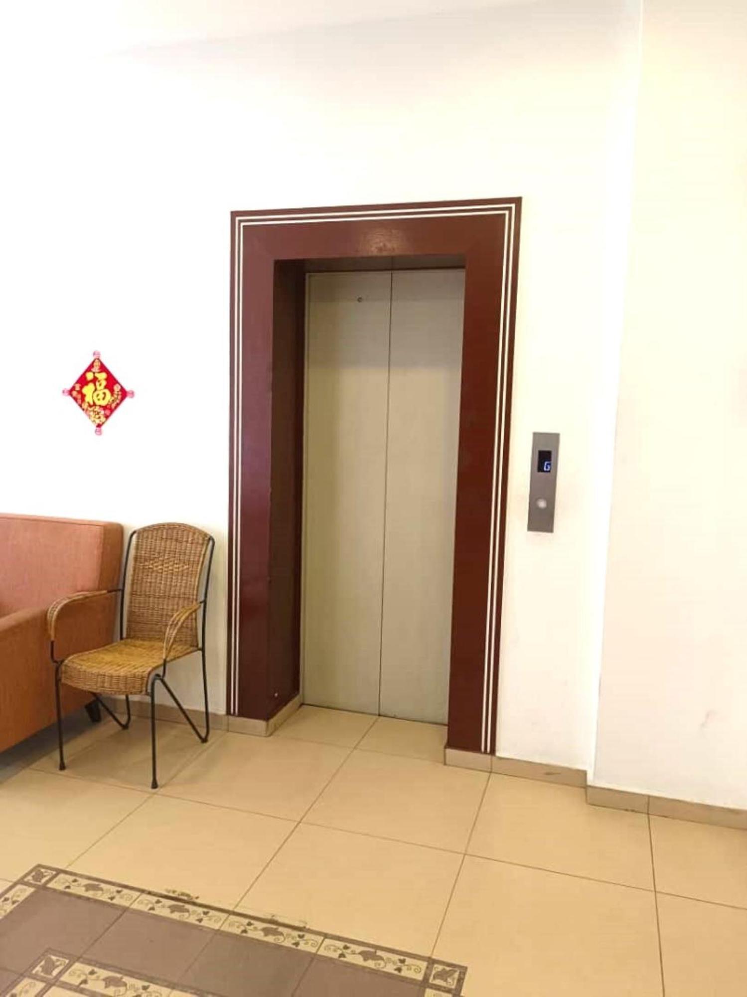 Mrc Hotel Melaka Raya Kültér fotó